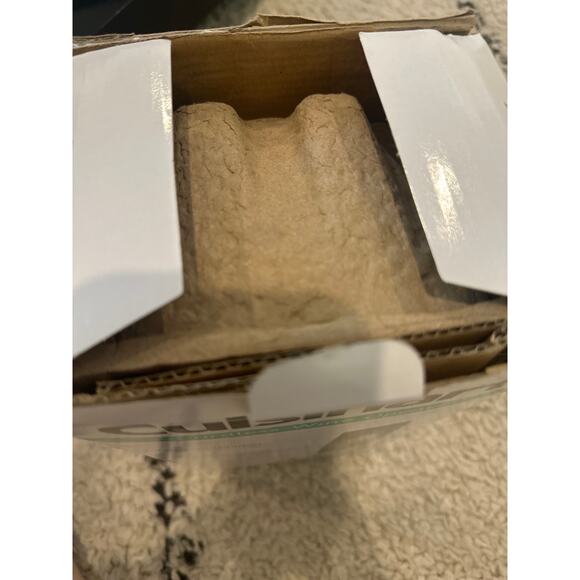 CUISINART Wine Opener Vacuum Sealer Cordless Handheld NIB Foil Cutter CWO-48 - Picture 4 of 4